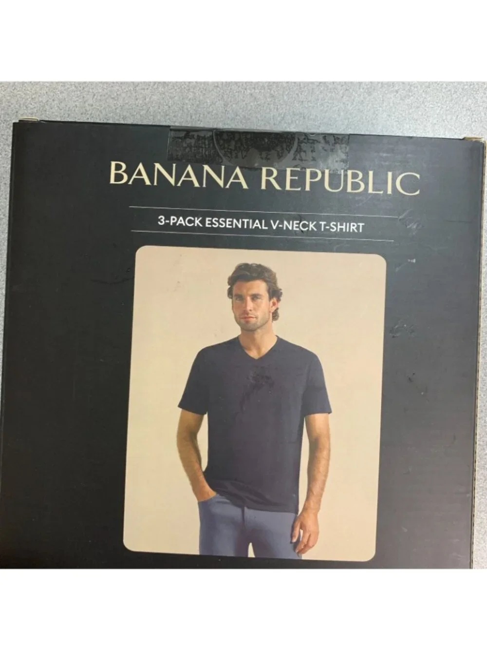NWT Banana Republic Men's XL Black 3-Pack Essential V-Neck T-Shirts Cotton